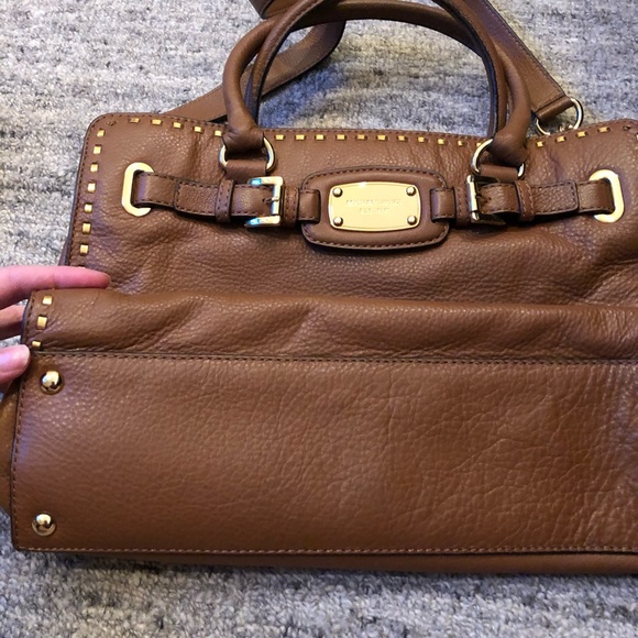 MK Hamilton large cognac Gold Trim Tote - Picture 4 of 9